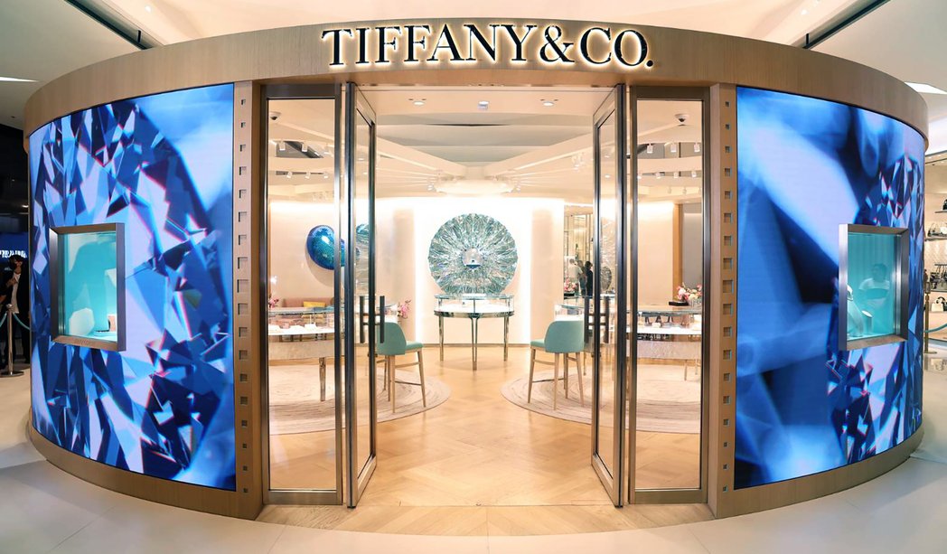 Tiffany & Co interior Bangkok